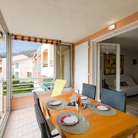 Appartement Les Coraux By Interhome