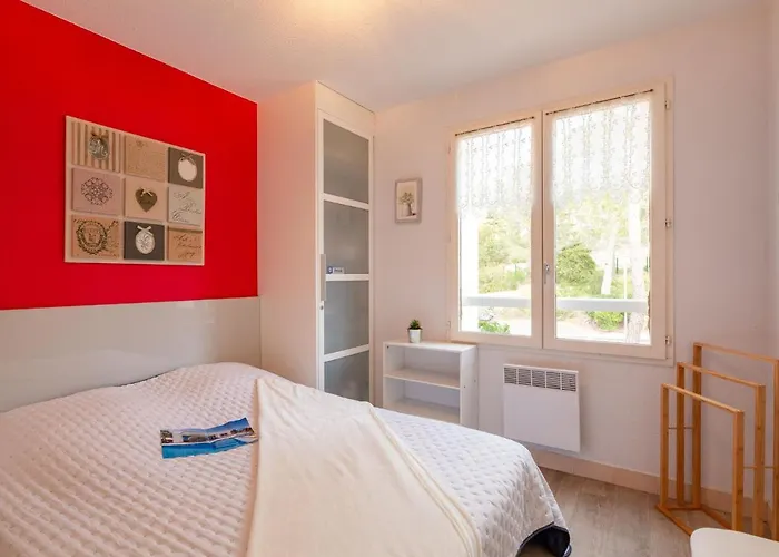 Les Coraux By Interhome Apartment